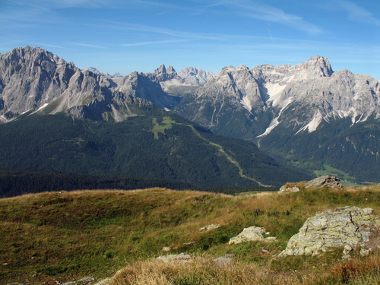 Os Alpes, na Europa, formam uma cadeia de montanhas