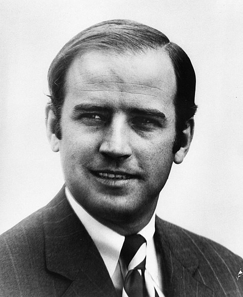 Foto oficial de Joe Biden como senador em 1973.