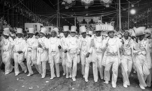 Comissão de frente da Portela no desfile de 1979.