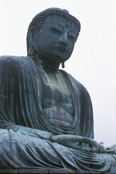 státua do fundador do budismo, Siddharta Gautama, o Buda.