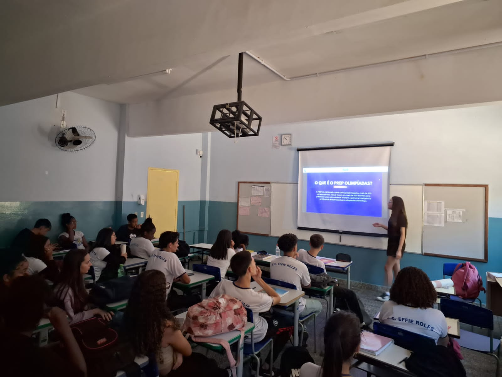 Millena Xavier em preparatório de olimpíadas científicas