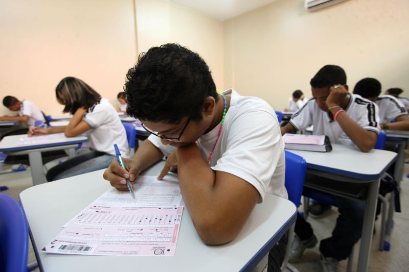 Estudante em dia de provas da Obmep
