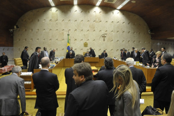 Plenário do Mensalão no STF, em 2012.[3]