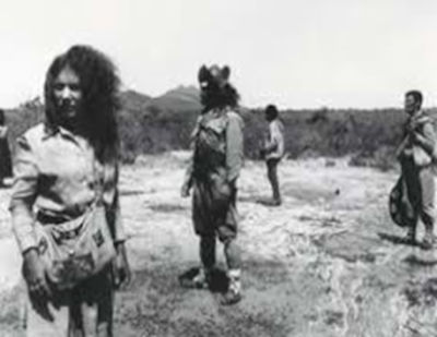 Cangaceiros em cena do filme “Deus e o diabo na Terra do Sol”, obra do Cinema Novo, de Glauber Rocha.