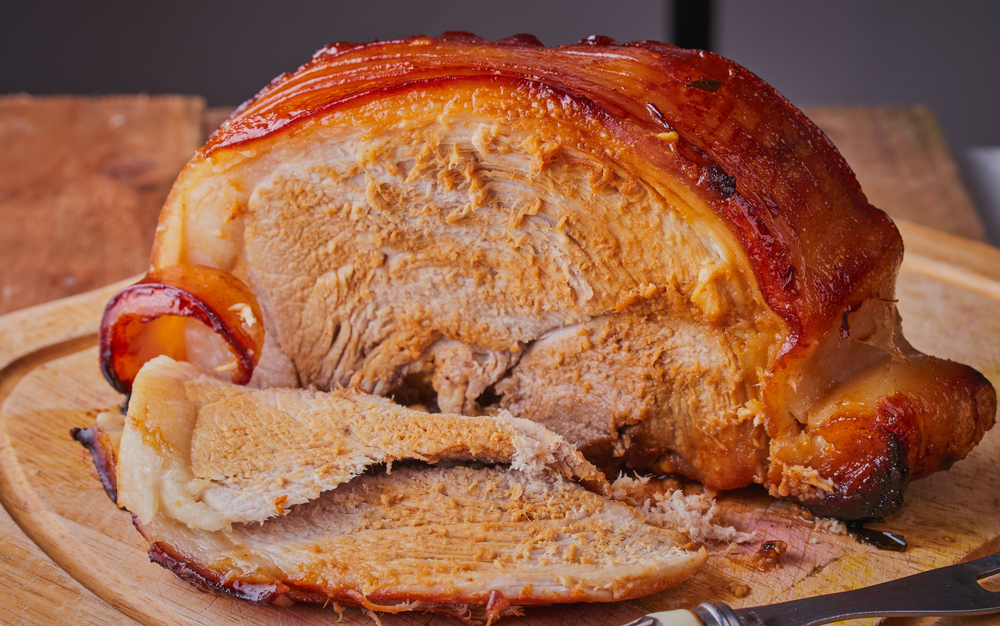 Pernil suíno, receita típica do Natal.